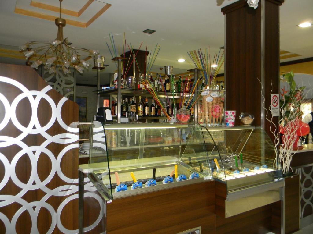 Hotel Mi.ro. Casalnuovo Di Napoli Buitenkant foto