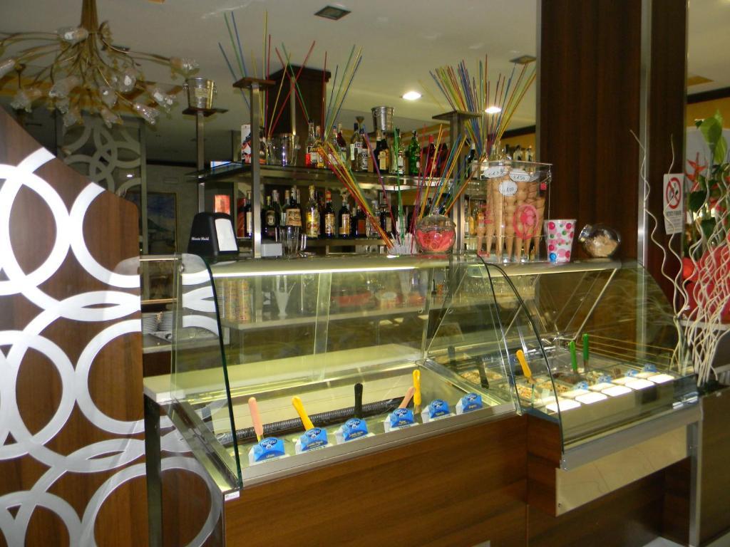 Hotel Mi.ro. Casalnuovo Di Napoli Buitenkant foto