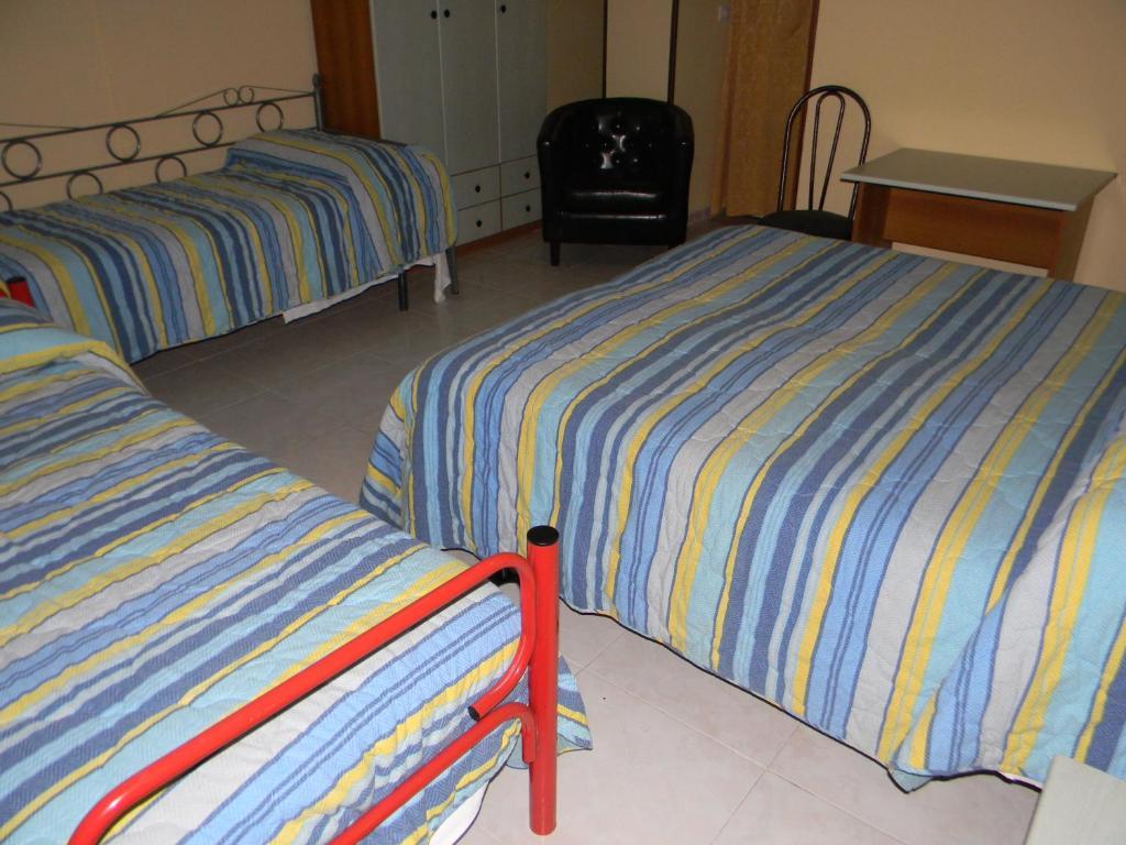 Hotel Mi.ro. Casalnuovo Di Napoli Kamer foto